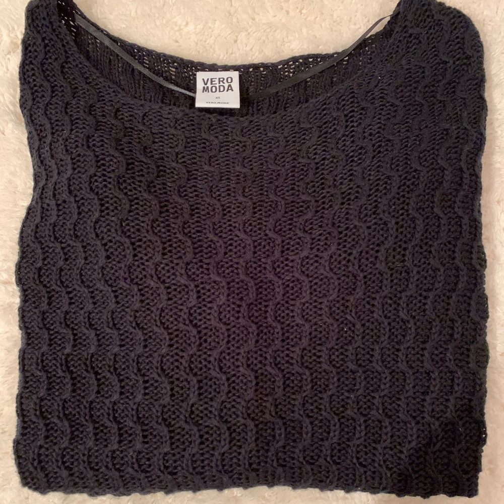 Mendocino Black Squiggle-knit Pattern Sweater